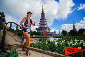 BIB: 1660
                            <button type="button" onclick="openModal(19226939)" class="btn btn-primary btn-sm float-right btn-popup" data-toggle="modal" data-target=".modal-high-quality">
                        <i class="fas fa-shopping-cart"></i> Add to Cart
                    </button>
                                            <button type="button" onclick="isThisMe(19226939, true)" class="btn btn-success btn-sm float-right btn-popup btn-isme hidden" data-toggle="tooltip" data-placement="bottom" title="นี่คือรูปของคุณใช่ไหม คลิกที่นี่เพื่อเอาเข้าอัลบั้ม">
                        <i class="fas fa-plus"></i> Add to album
                    </button>
                    <button type="button" onclick="isThisMe(19226939, false)" class="btn btn-warning btn-sm float-right btn-popup btn-isnotme hidden">
                        <i class="fas fa-ban"></i> Remove from album
                    </button>